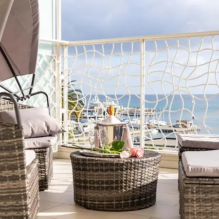 Hotel Marinella 3*