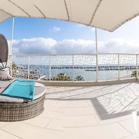 Marinella Hotel 3*
