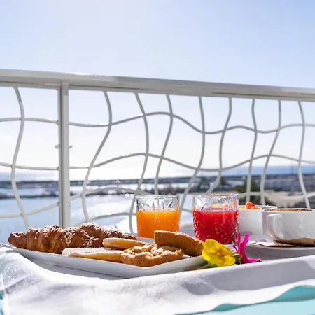 Marinella Hotel