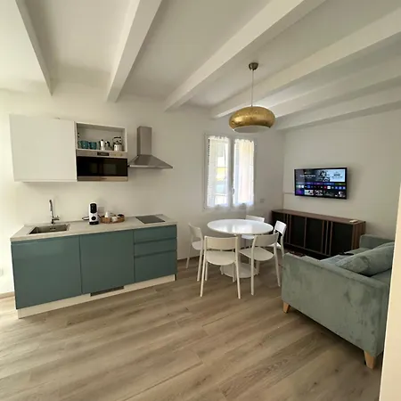 Marinella מלון 3*