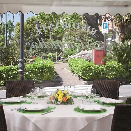Marinella Hotel 3*